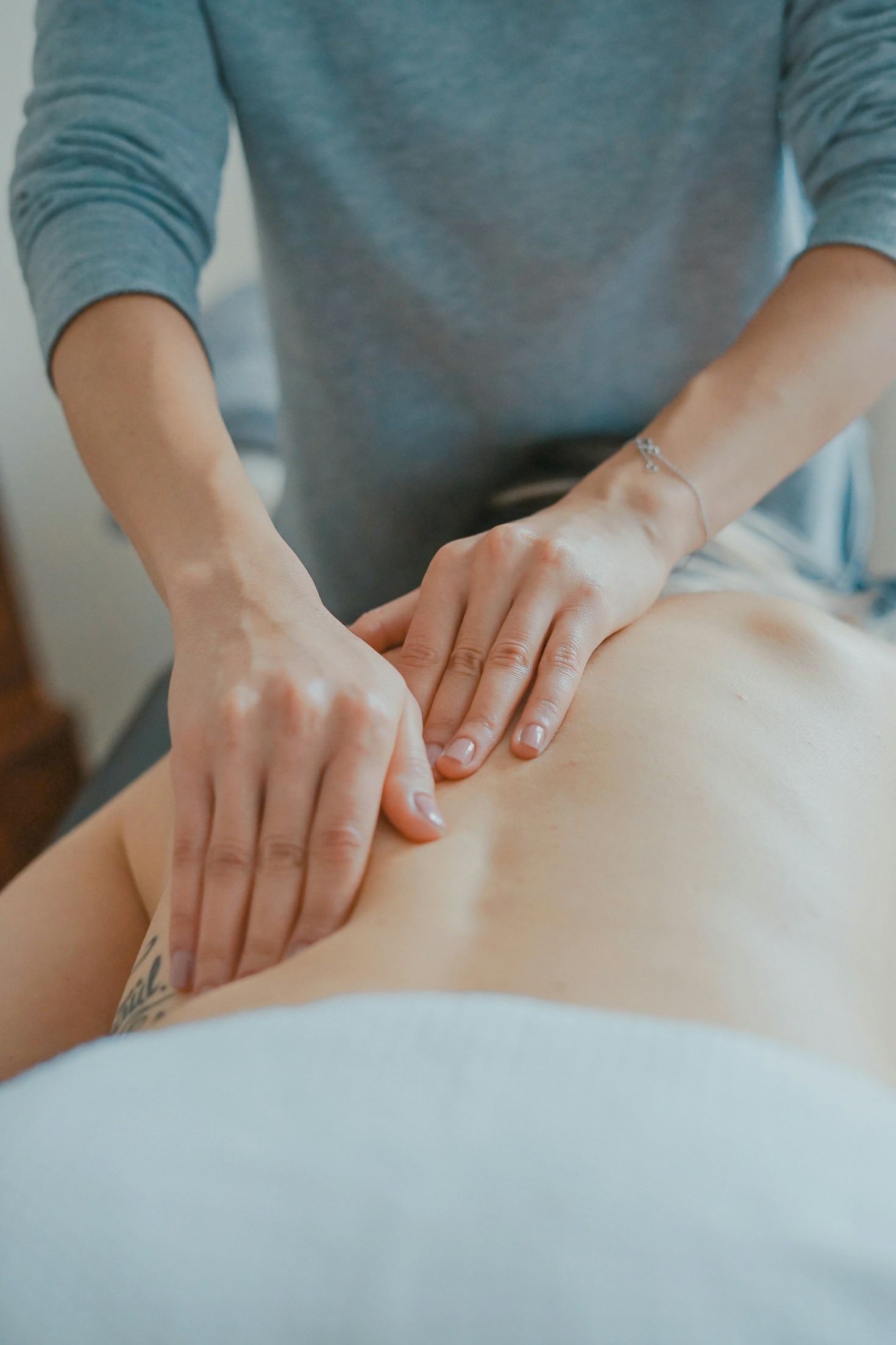Maximizing Wellness Through Holistic Chiropractic Approaches